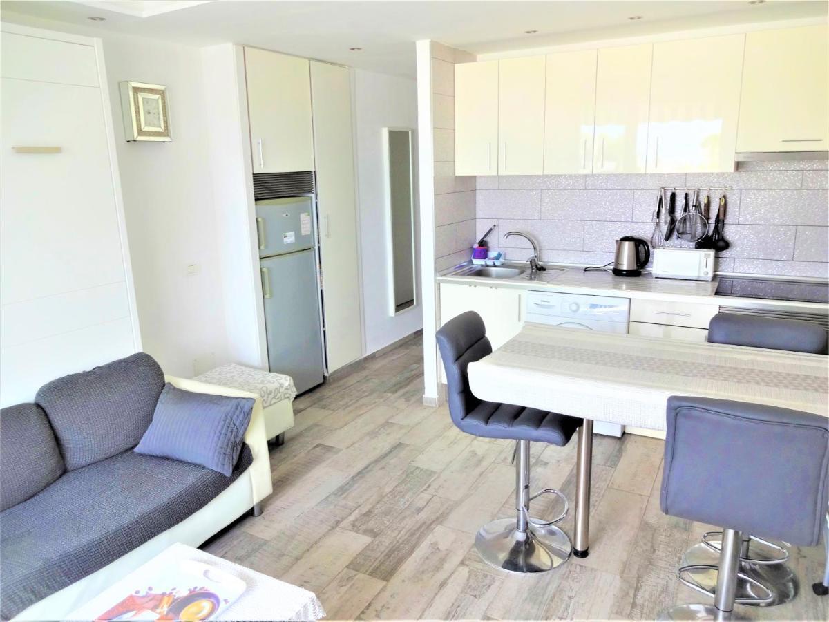 Sunset Apartment With Sea View And Free Wifi In The Heart Of Las Americas Playa de las Americas (Tenerife) Exterior foto